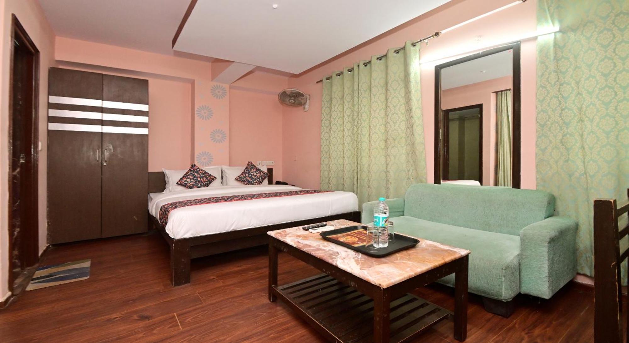 Hotel Laxmi Villa Palace-Near Jaipur Railway Station מראה חיצוני תמונה